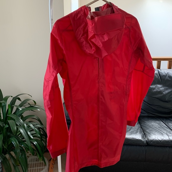 Outdoor Research Rain Jacket, Size S - Picture 2 of 13